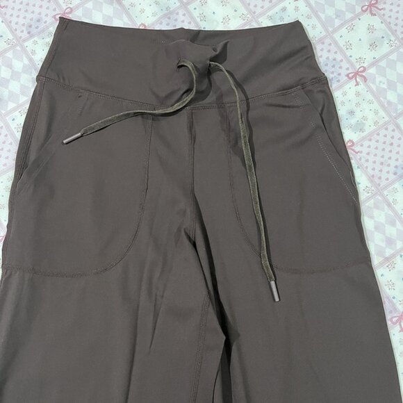 Lululemon Throwback Still Women's Wide-Leg Athletic Pants Brown - Picture 2 of 7